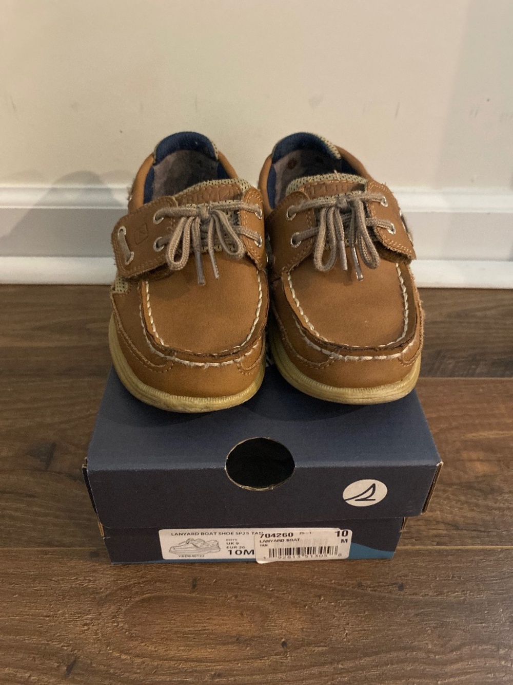 Sperry lanyard boat shoe size 10
